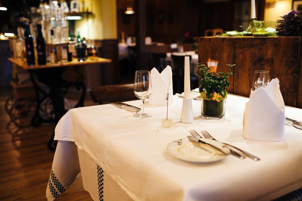 Hotel Adler Baerental フェルトベルク エクステリア 写真